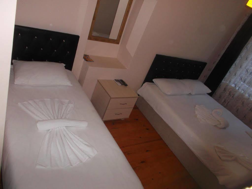 Hotel Konut Wooden House à Istambul Extérieur photo